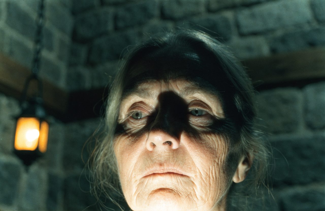 Underlighting example frame