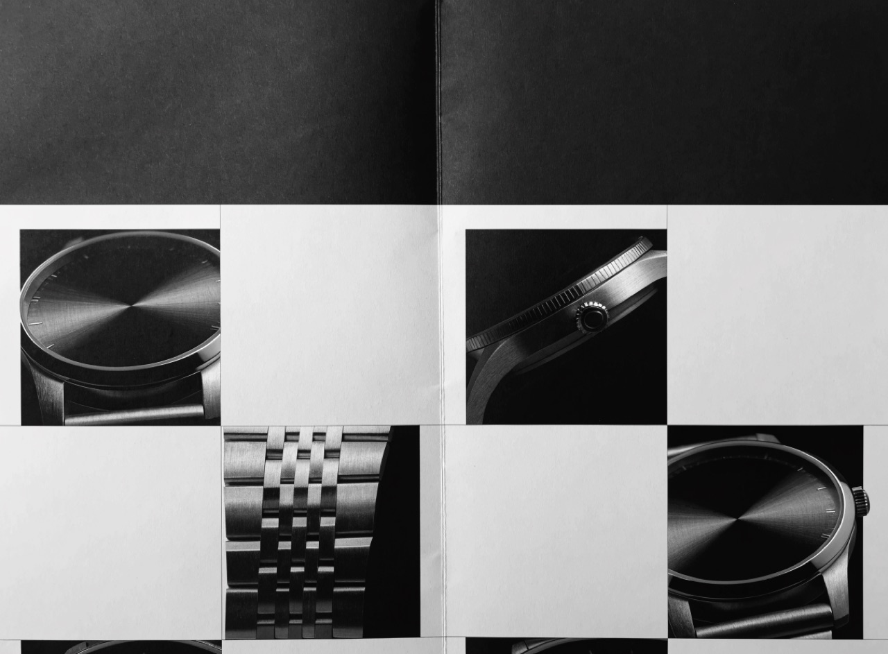 Vignelli Unigrid example frame